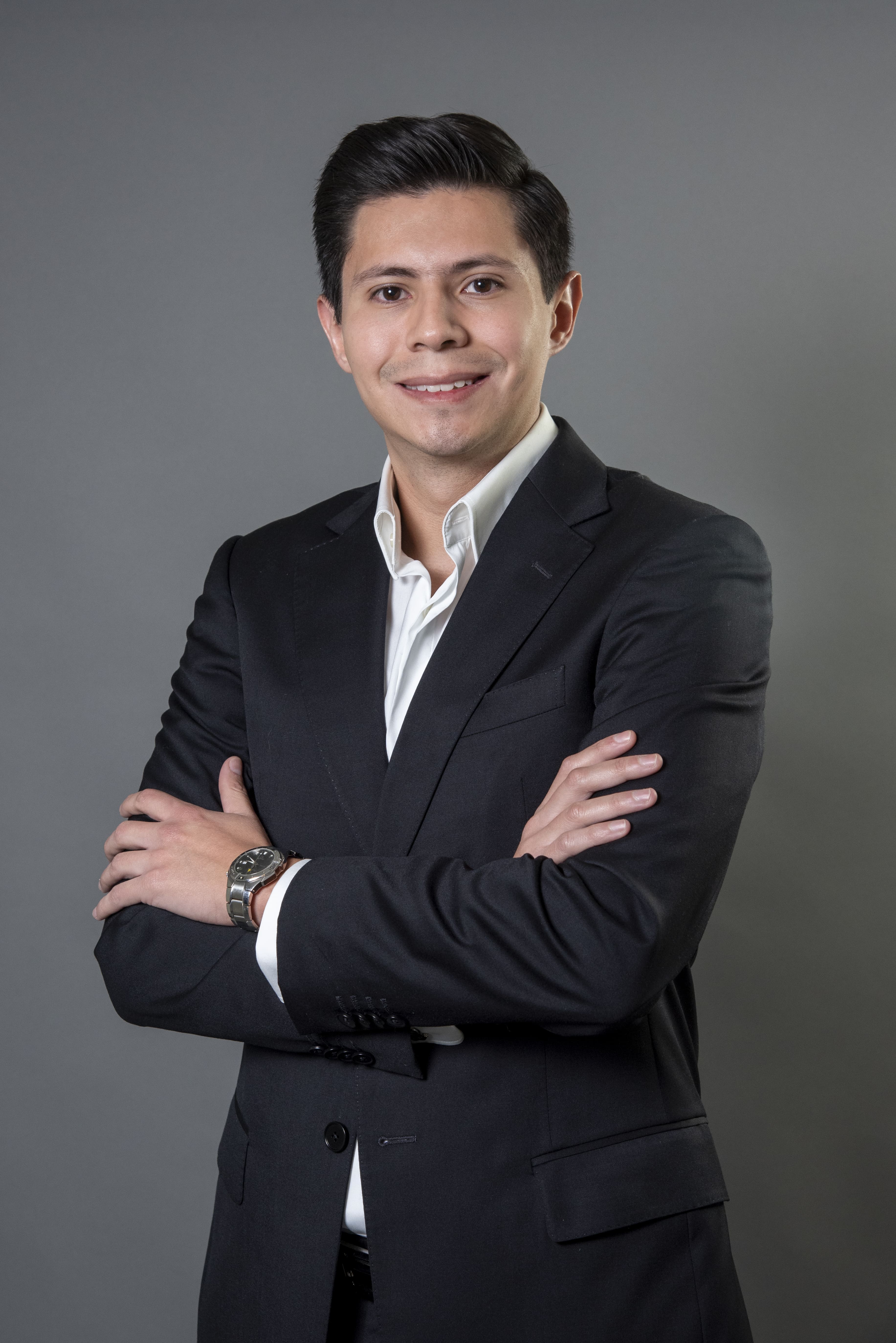 Dr. Erik Alvarez Sores